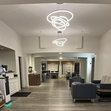 Wingate By Wyndham Dublin Near Claytor Lake State Park Exteriér fotografie